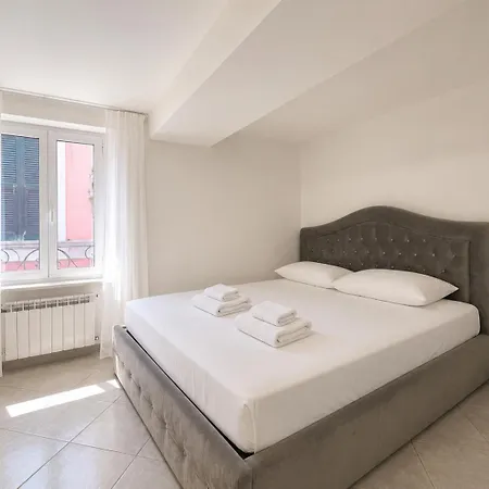Apartment Sea View, 2 Bedrooms, Wifi