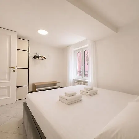 شقة Sea View, 2 Bedrooms, Wifi جنوة